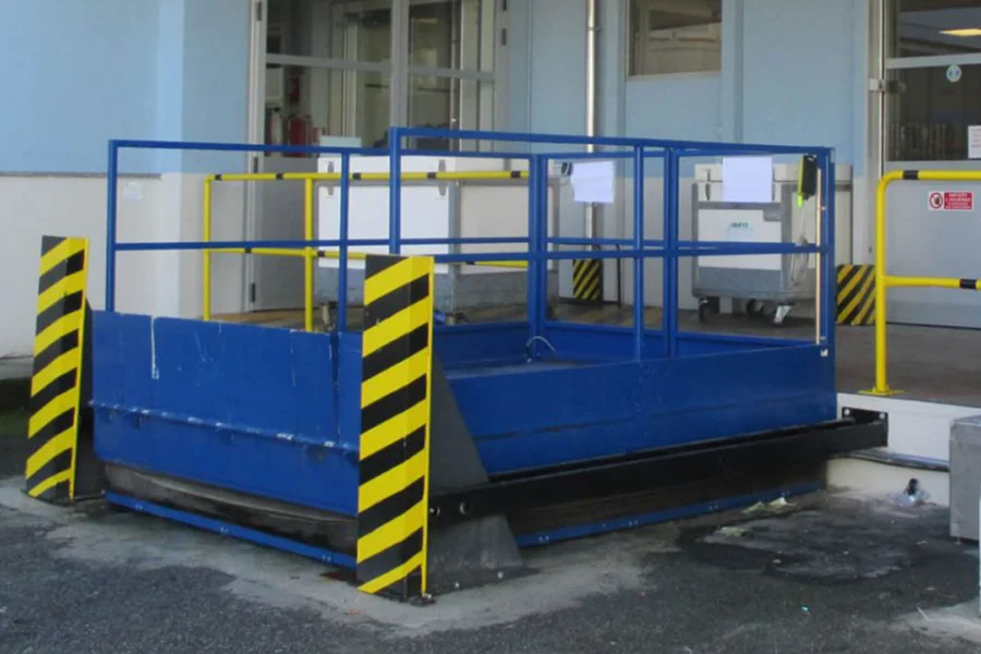 Dock scissor